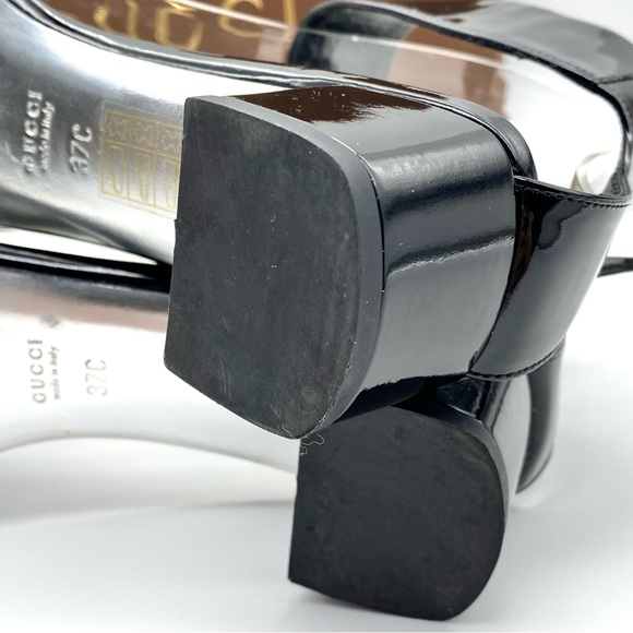 LIKE NEW Gucci Sand Pelle S Cuoio Vitello Vernice Soft Nero Sandals, 37 / 7 - Picture 12 of 16